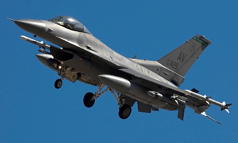 DSC_68281_f.jpg - Fuerza aérea de Estados Unidos
General Dynamics F-16CG Fighting Falcon