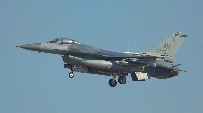 DSC_6965.jpg - Fuerza aérea de Estados Unidos
General Dynamics F-16CG Fighting Falcon